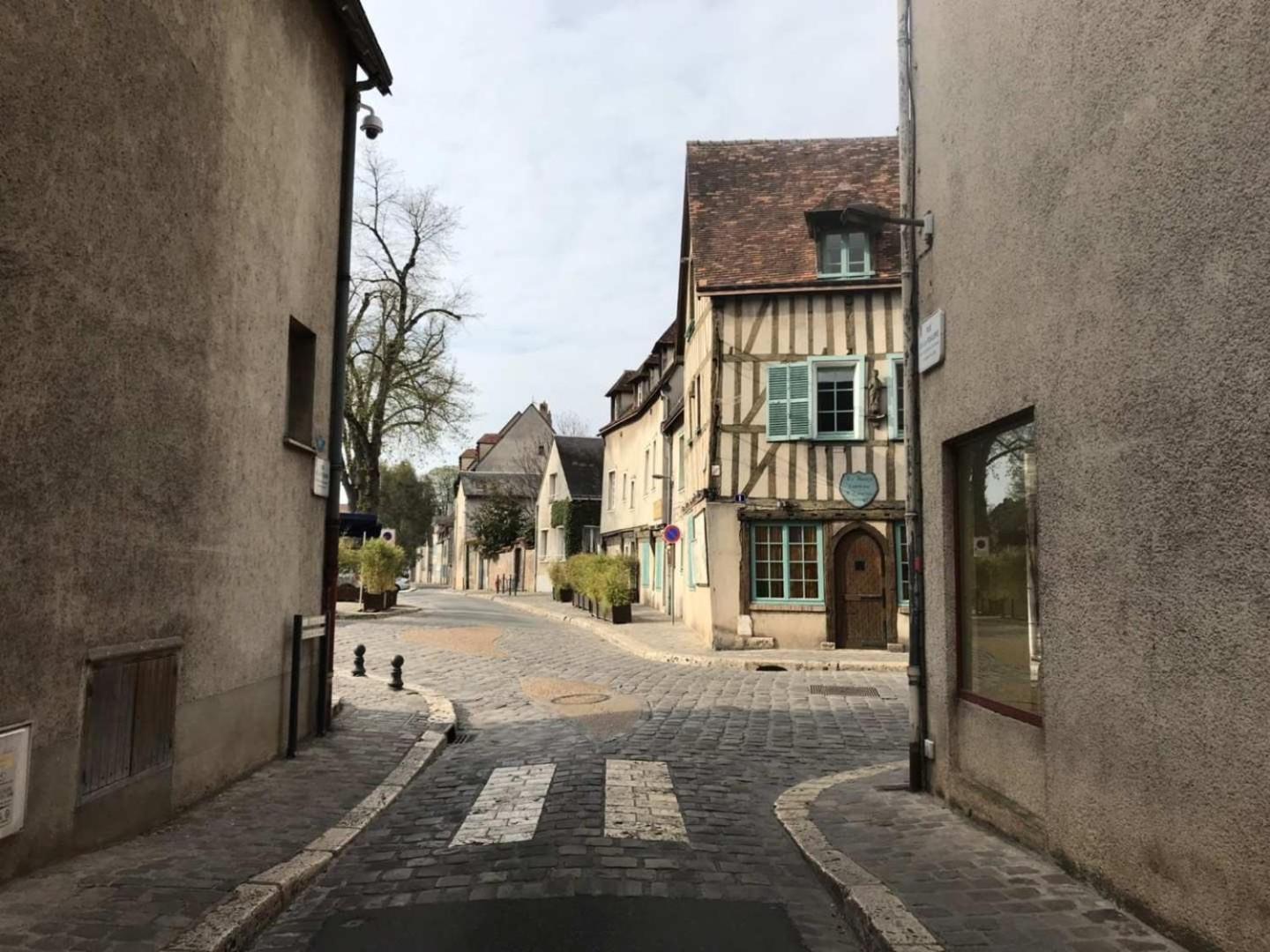 T3 De 55m2 Au Centre De Avec Parking Apartment